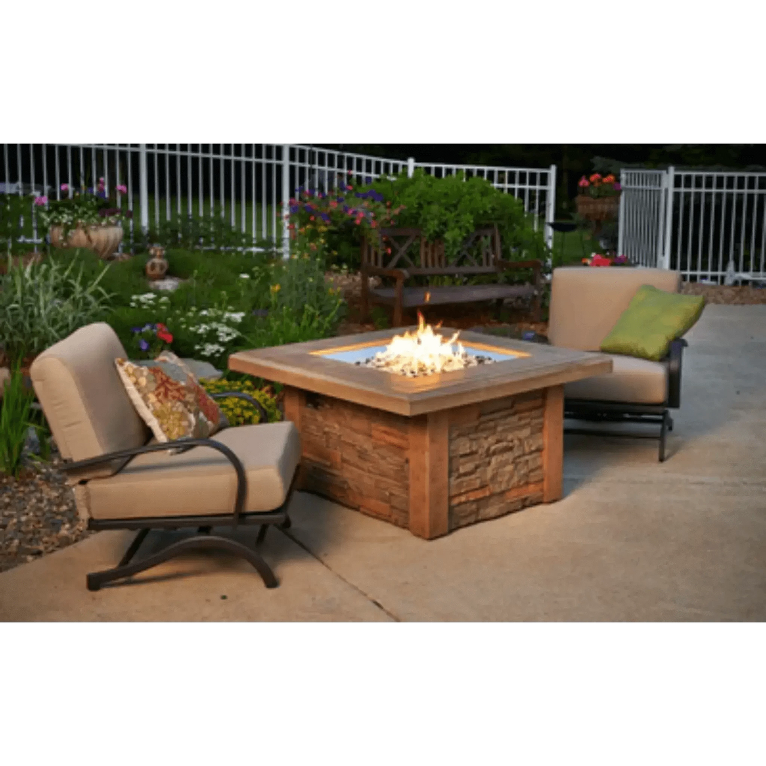 Outdoor Greatroom Sierra Fire Table
