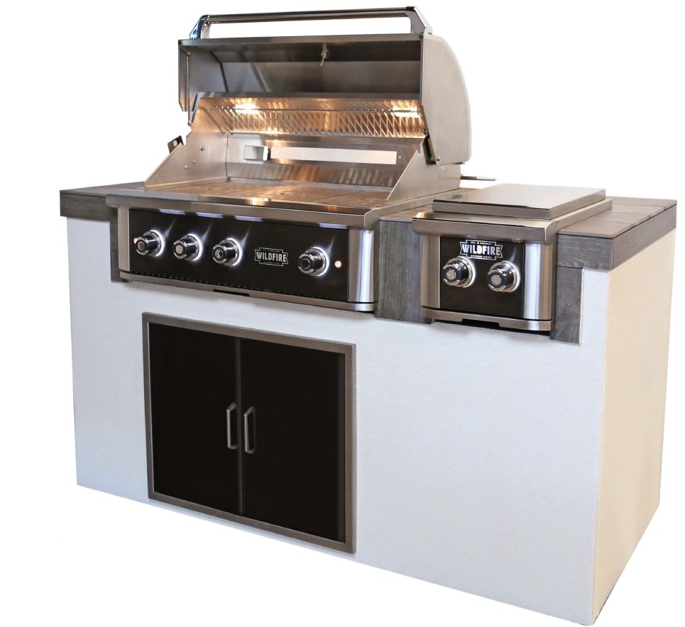 Wildfire Grill Island Display with 36" Ranch PRO Built-In Gas Grill