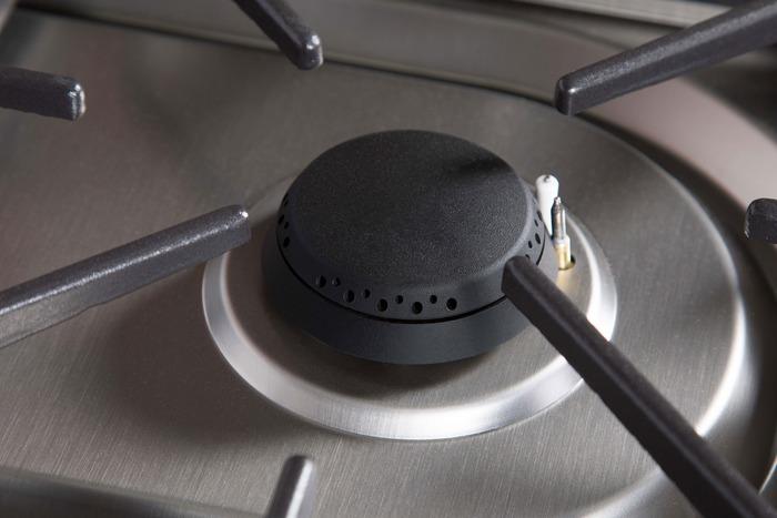 ILVE 40 Inch Majestic II Series Natural Gas/ Propane Gas Burner and Electric Oven with 6 Sealed Burners - UMD10FDNS3