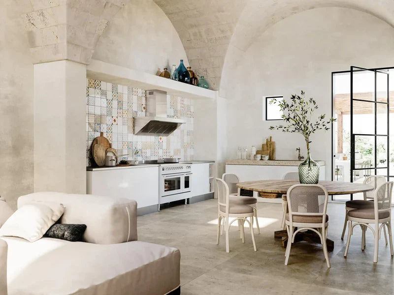 ILVE Professional Plus II 600 CFM Pro Style Wall Mount Ducted Range Hood in Stainless Steel - UAGQ