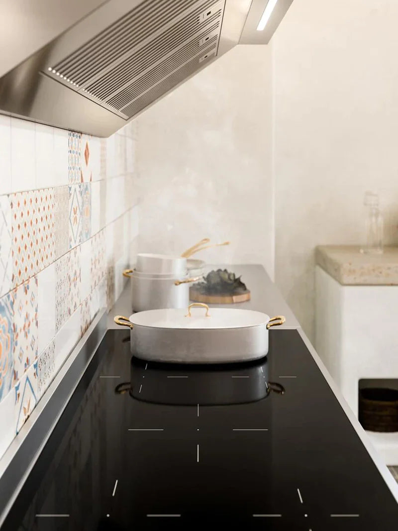 ILVE Professional Plus II 600 CFM Pro Style Wall Mount Ducted Range Hood in Stainless Steel - UAGQ