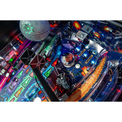 Stern Pinball Star Wars Comic Art Pinball Machine