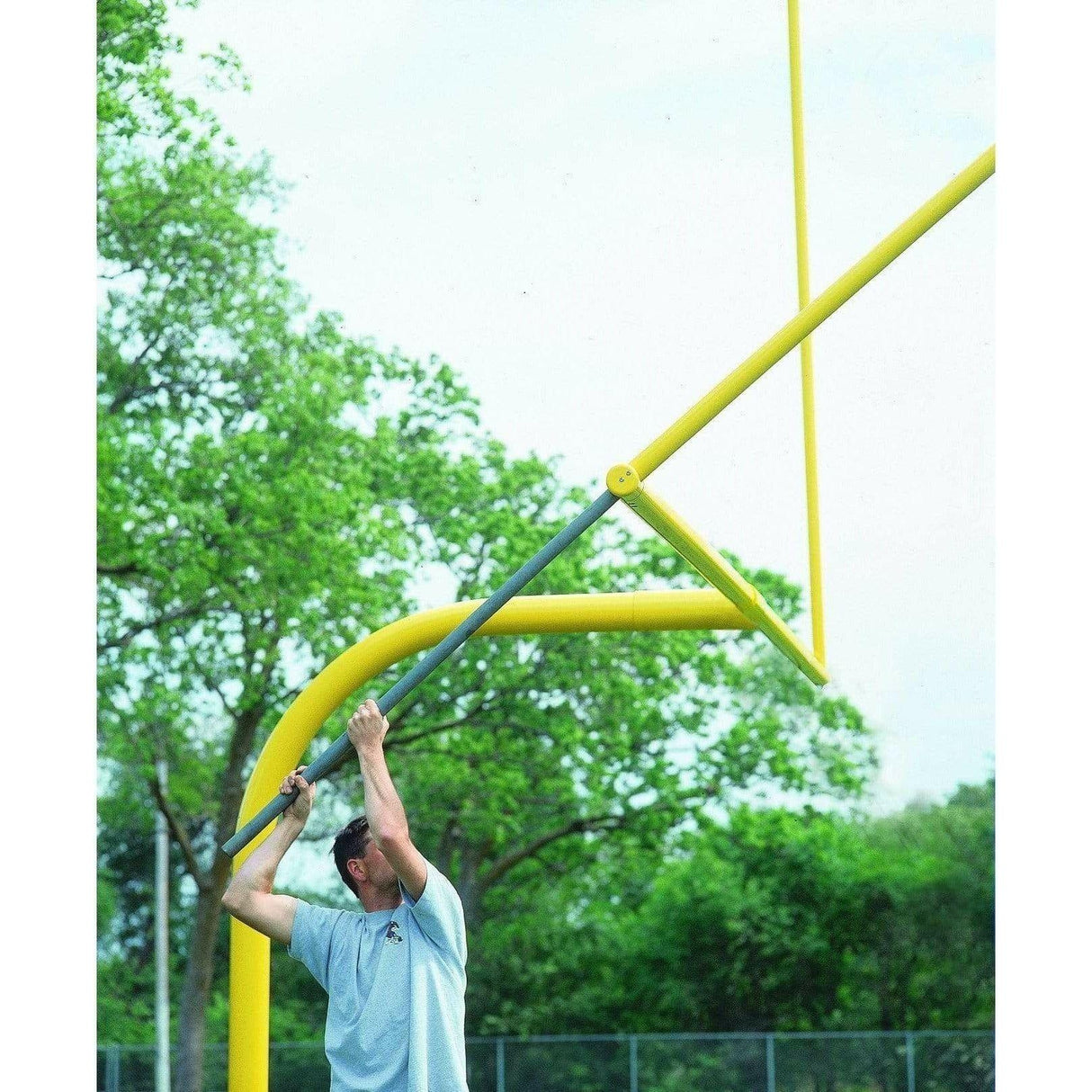 Bison 5-9/16″ Gooseneck College Football Goalposts (Pair)