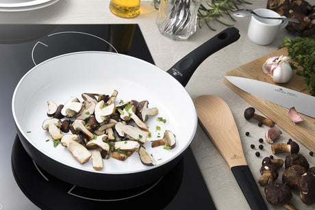 Maxima House CONTRST Non-Stick Frying Pan With Lid 11"
