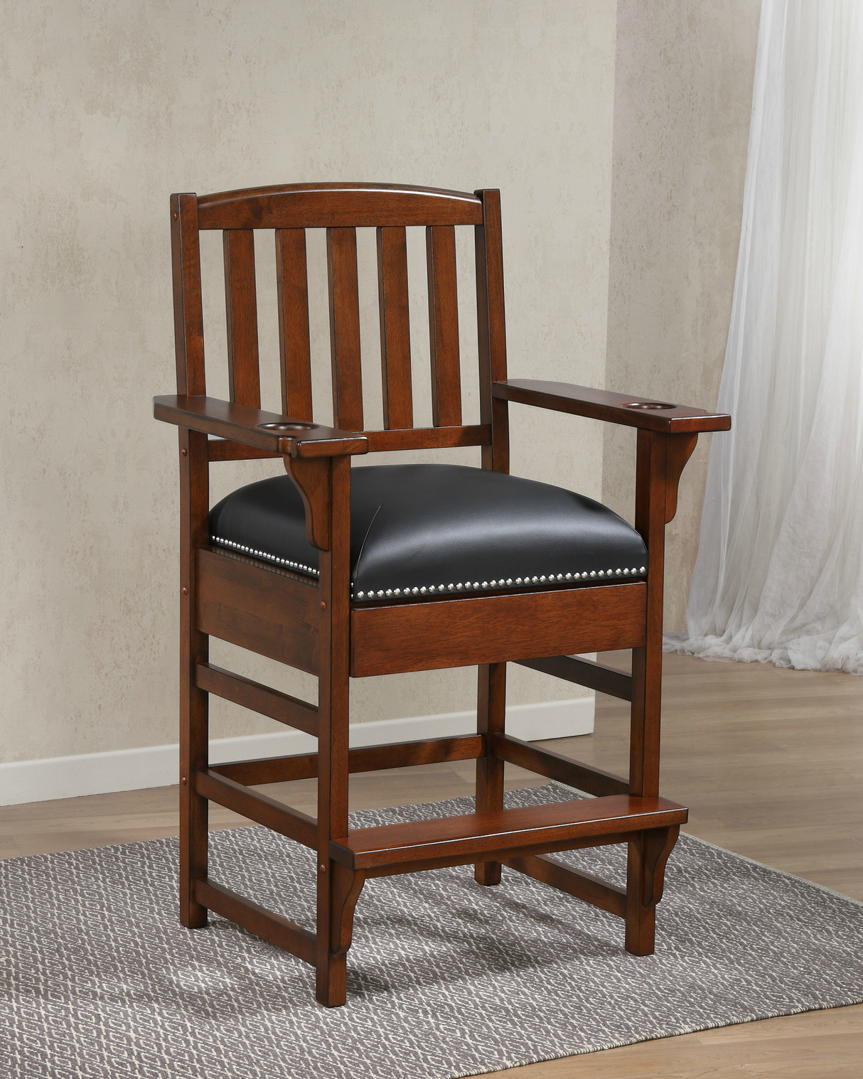American Heritage Billiards King Chair (Suede)