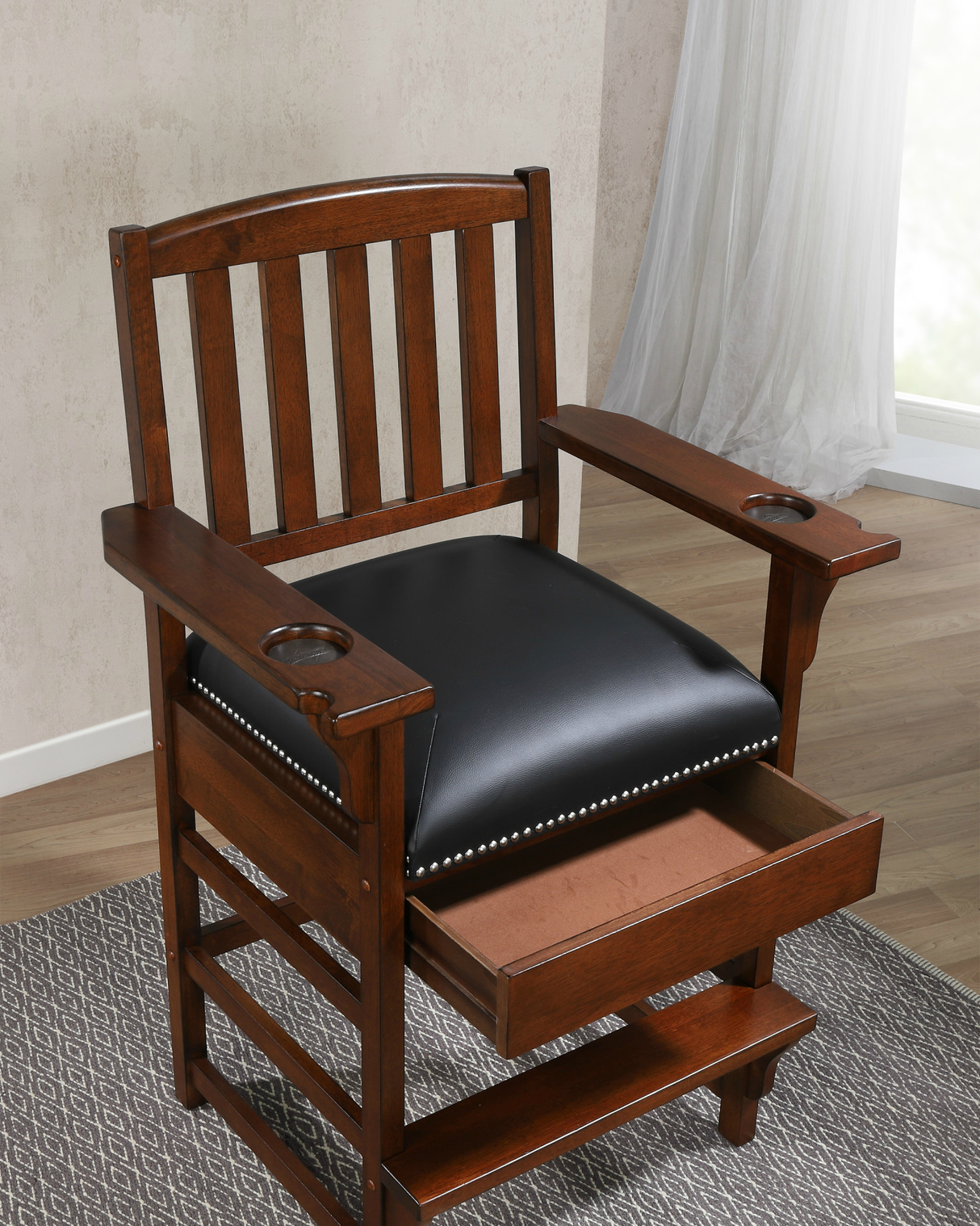 American Heritage Billiards King Chair (Suede)